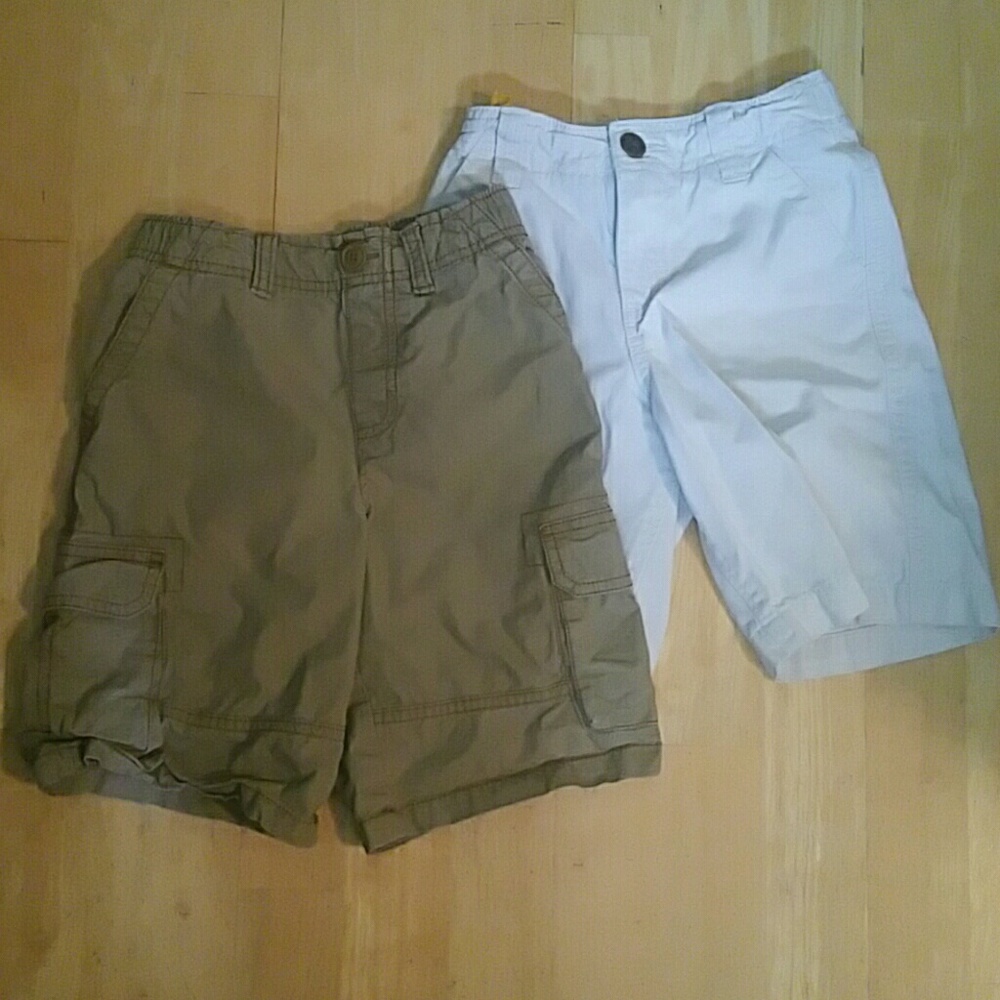 Boy's khaki shorts
